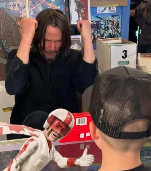 La reazione di Keanu Reeves al bambino di 9 anni che dice di essere il suo attore preferito